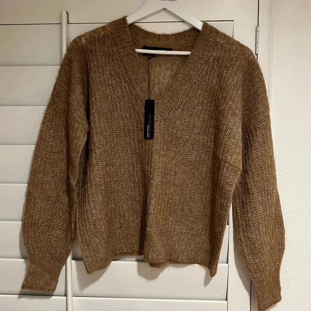360 CASHMERE NWT Georgina V Neck Baby Alpaca Wool Sweater Camel Gold - Picture 2 of 9